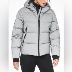 Athleta Women's Gray Puffer Jacket